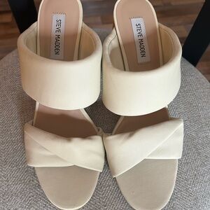 Steve Madden Cream Women's Block Heel Sandals Size 10